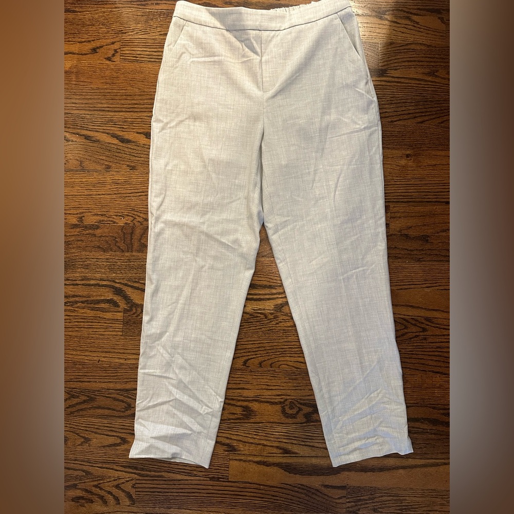 Banana Republic Hayden Pants light gray size 6. WORN ONCE